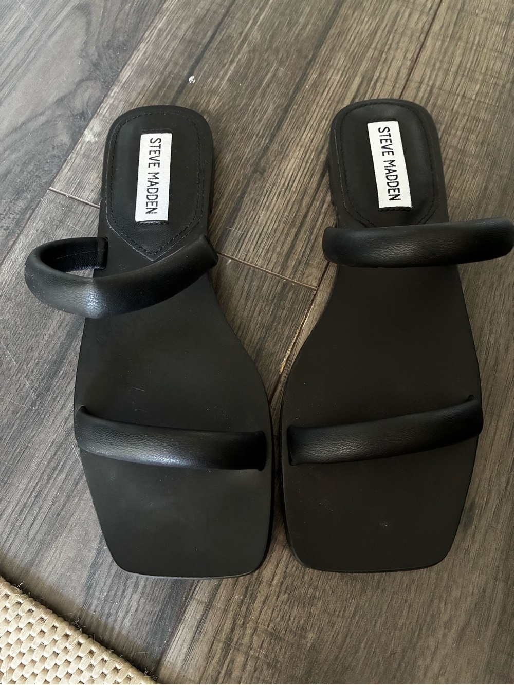 Steve Madden Black Square-Toe Double Strap Slide Sandals